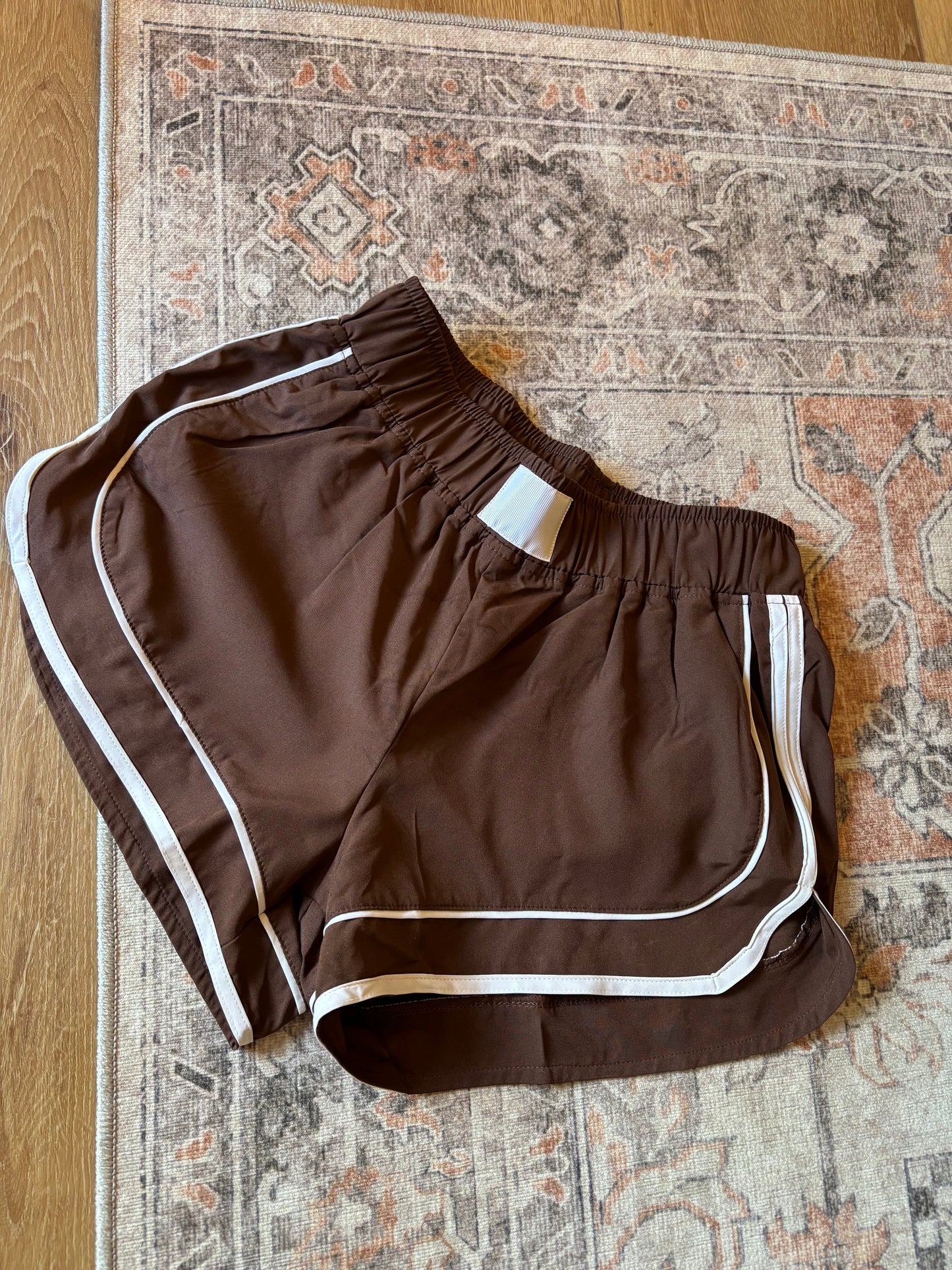 Weekend Runner Shorts - Brown